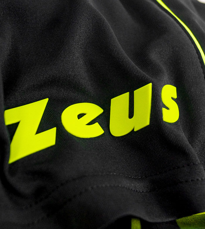 Комплект футбольної форми Zeus (футболка та шорти) KIT KOSMO NE/GF